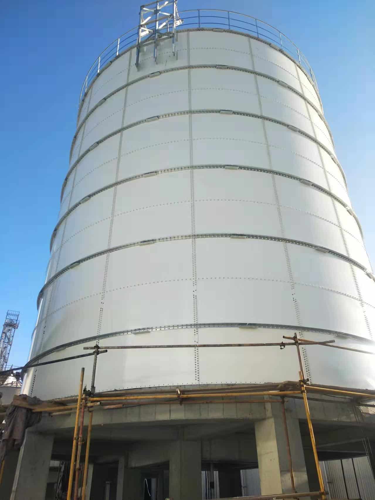 Enamel Tanks