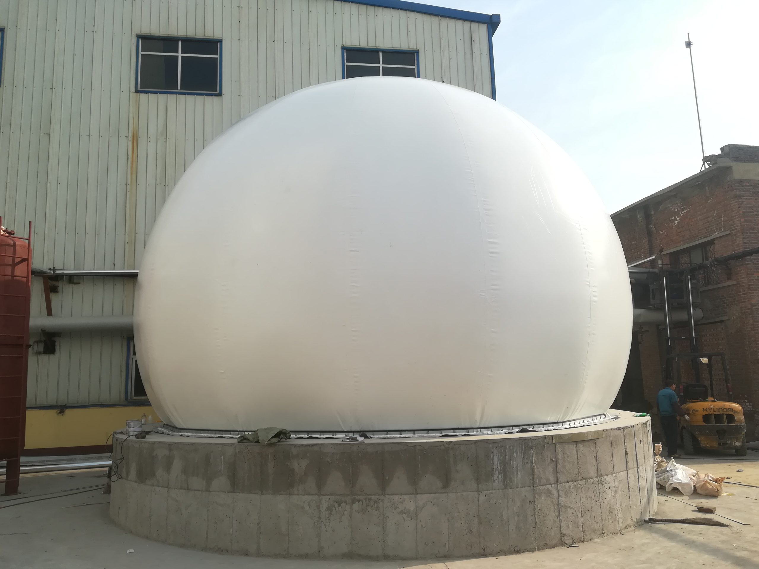 Independent Double Membrane Gas Holder