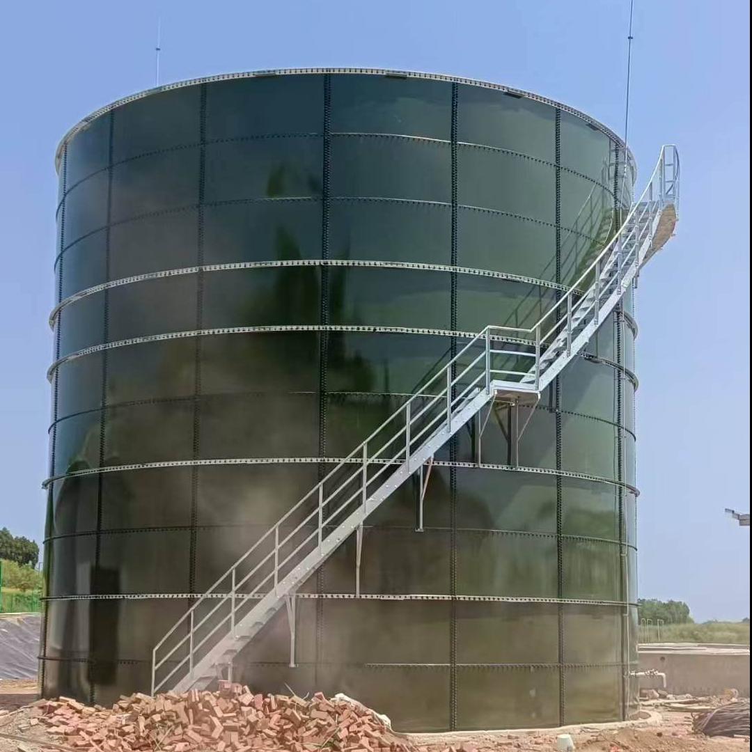 Corrosion Resistant Bolted Tanks